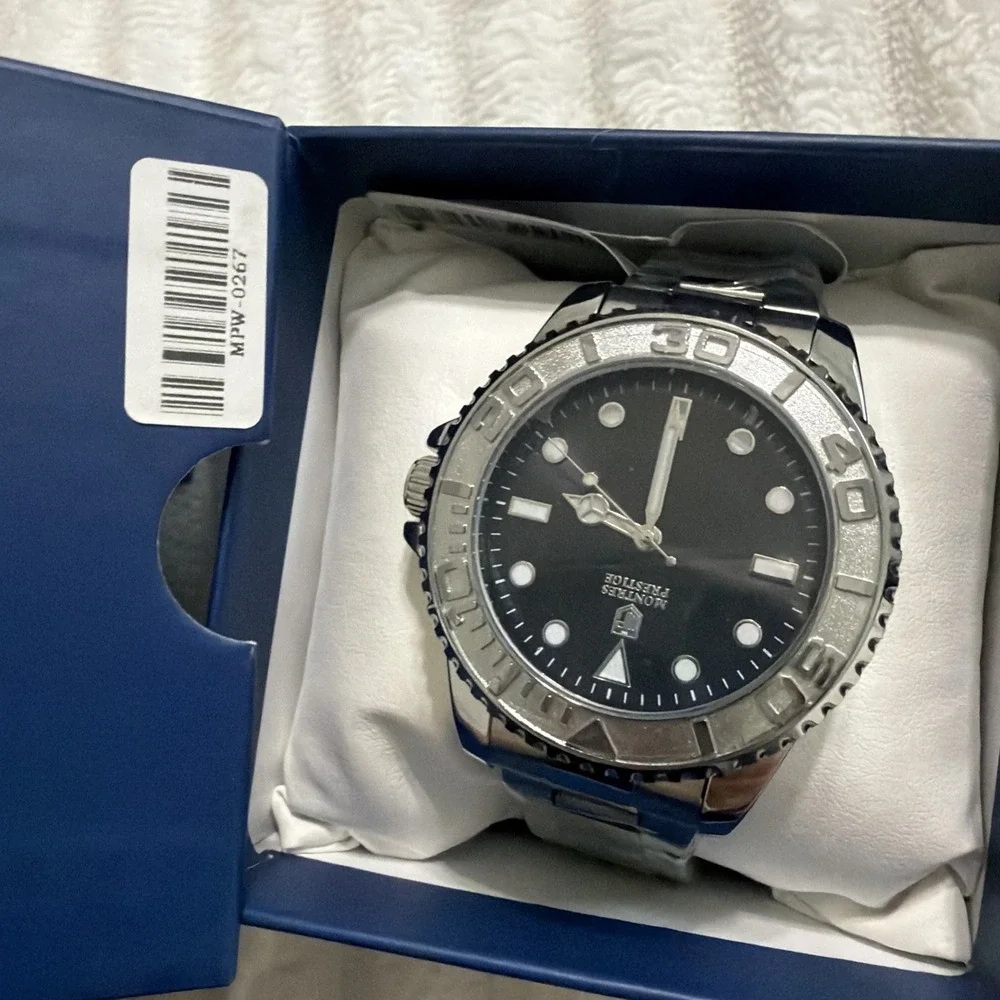 MPW-0267 - Montres Prestige X Invicta Men's Watch - 43mm. Steel MPW-0267)